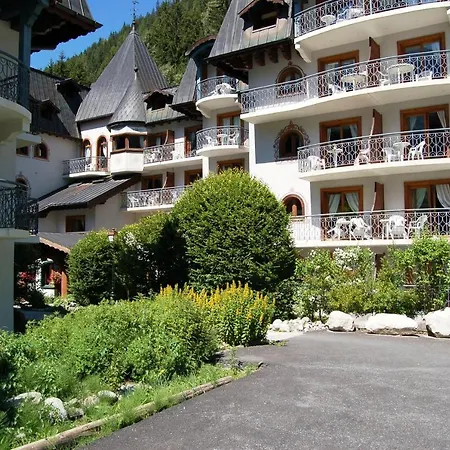 Sainte-foy-l'argentiere Sleeps 4 Pool Chamonix