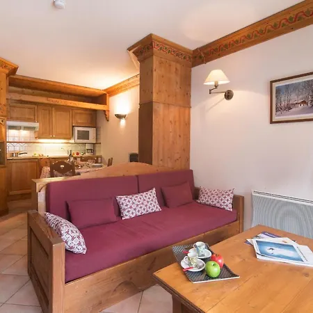 Apartment Sainte-foy-l'argentiere Sleeps 4 Pool Chamonix